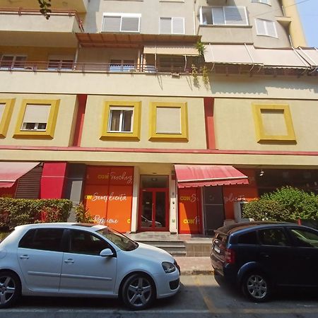 Rentapt Tirana Apartman Kültér fotó