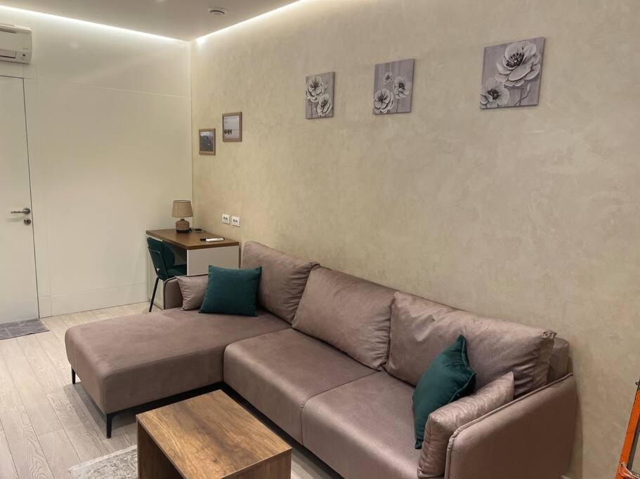 Rentapt Tirana Apartman Kültér fotó