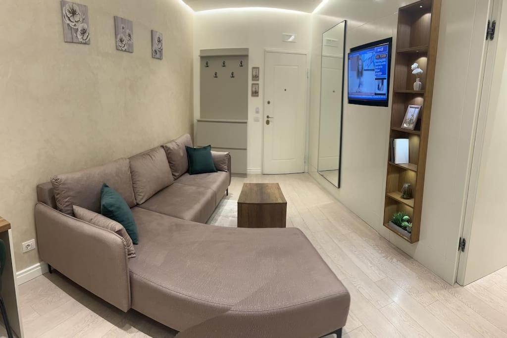 Rentapt Tirana Apartman Kültér fotó