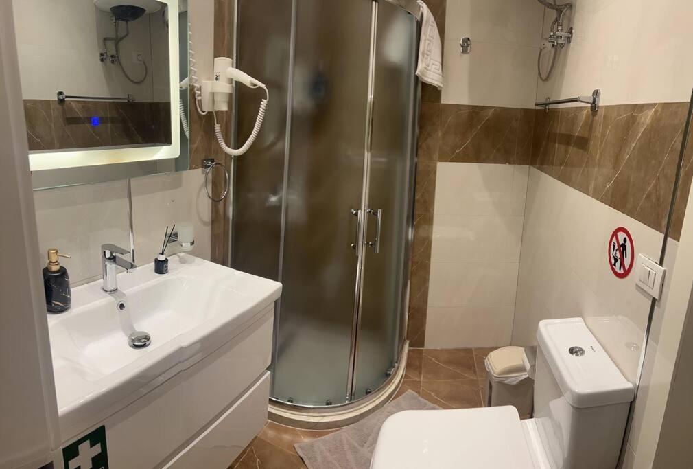 Rentapt Tirana Apartman Kültér fotó